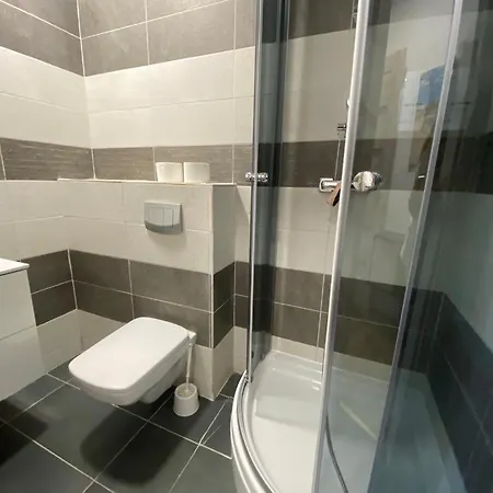 Mobile Homes Selce